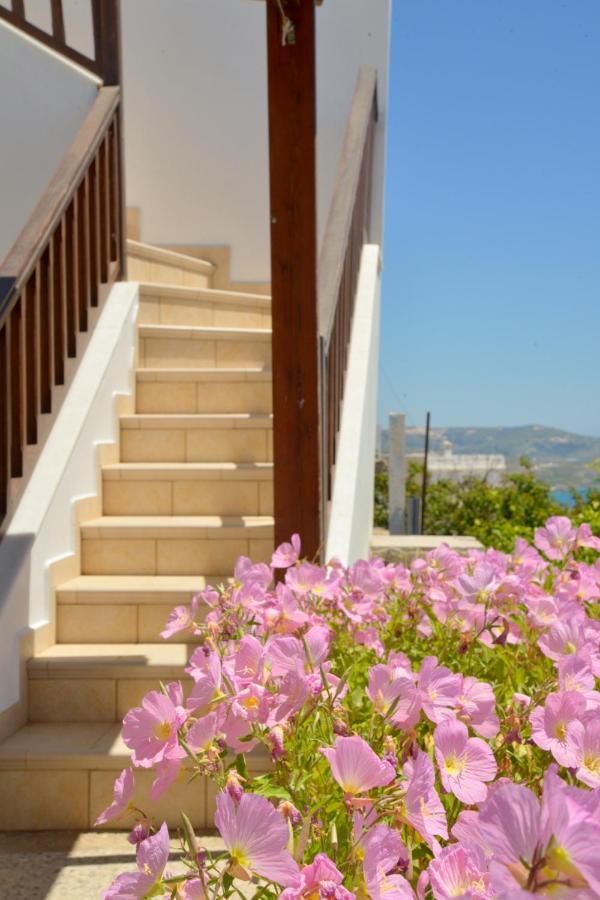 Trypiti Sea View Apartment Luaran gambar