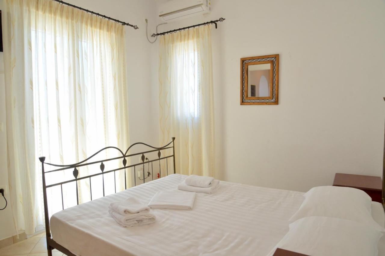 Trypiti Sea View Apartment Luaran gambar