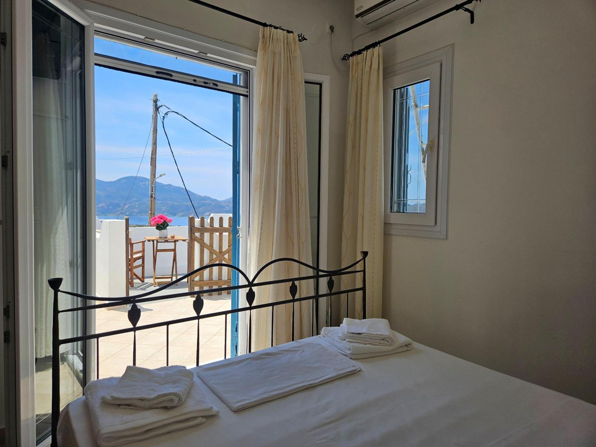 Trypiti Sea View Apartment Luaran gambar