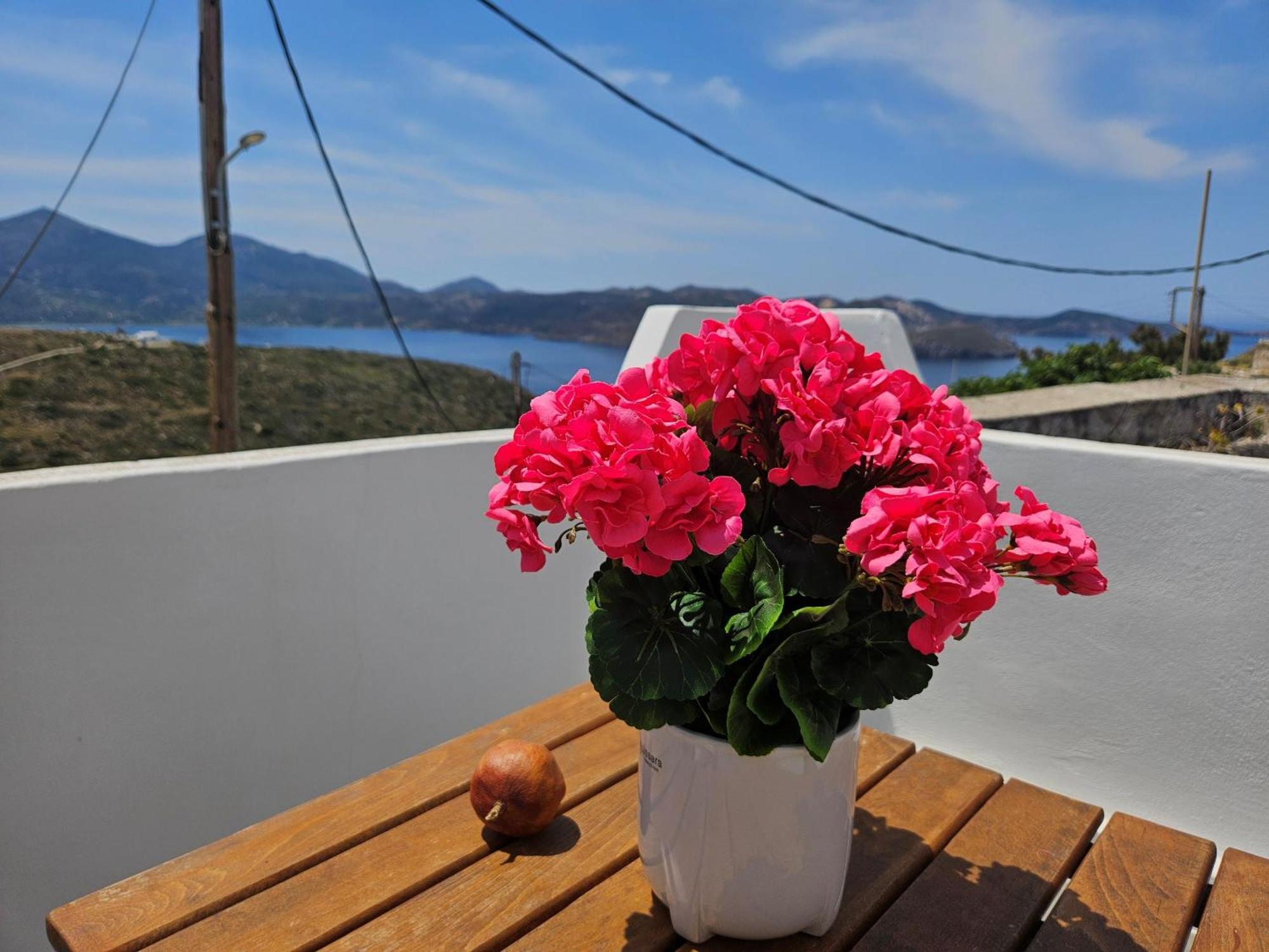 Trypiti Sea View Apartment Luaran gambar